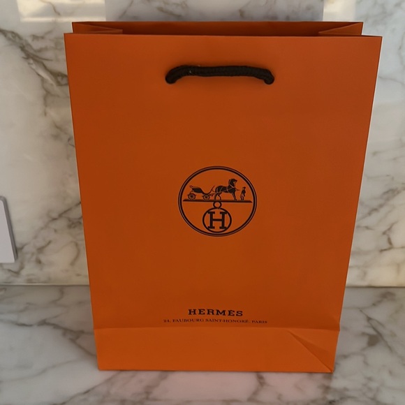 Hermes Shopping Bag - Picture 5 of 9